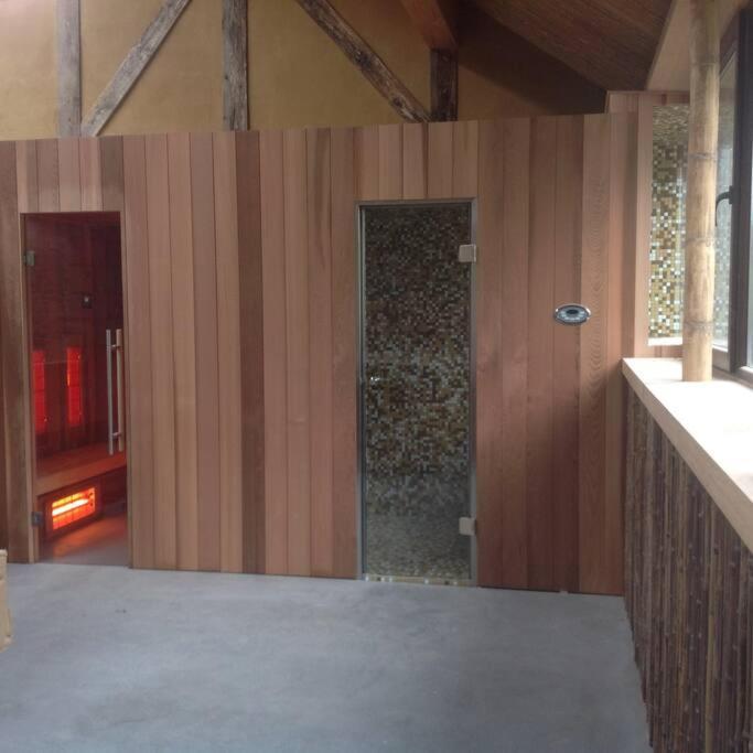 Vakantie & Wellness Érezée Exteriör bild